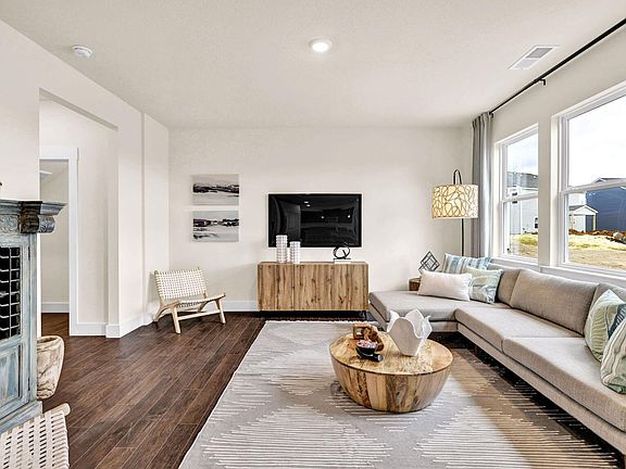 7th image of this home