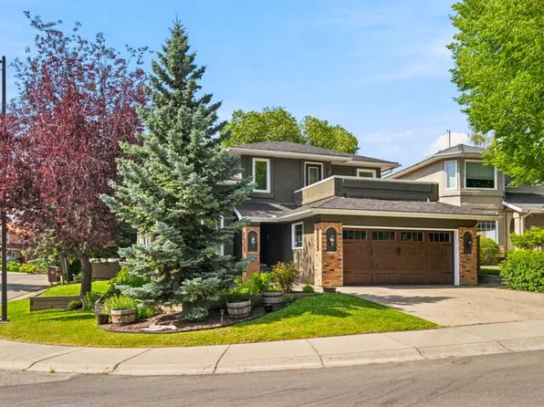58 Mountain Park Dr SE, Calgary, AB T2Z 1P4