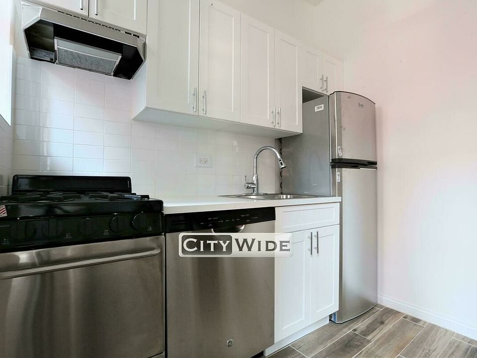 2nd image of 171 E 88th St #4K