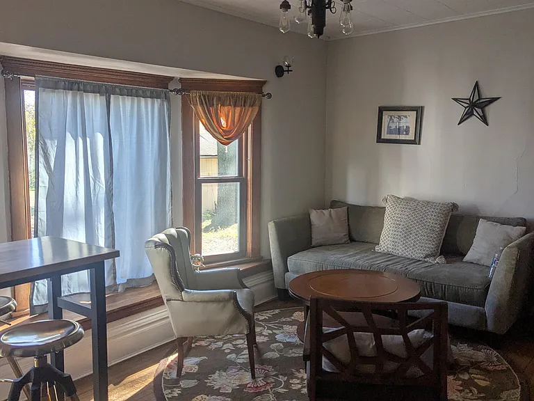 170 E Main St — Photo 12