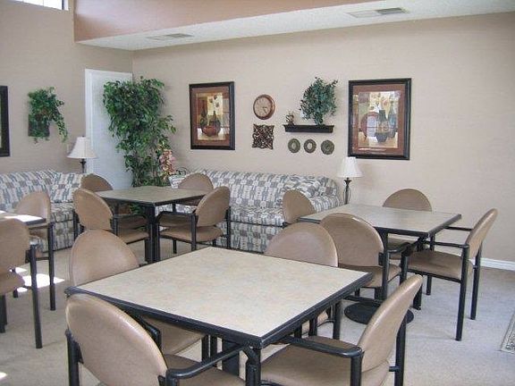 5th image of 318 Regatta Way
