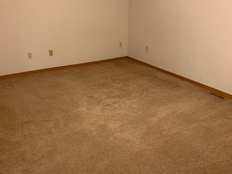 2873 Springdale Ln — Photo 11