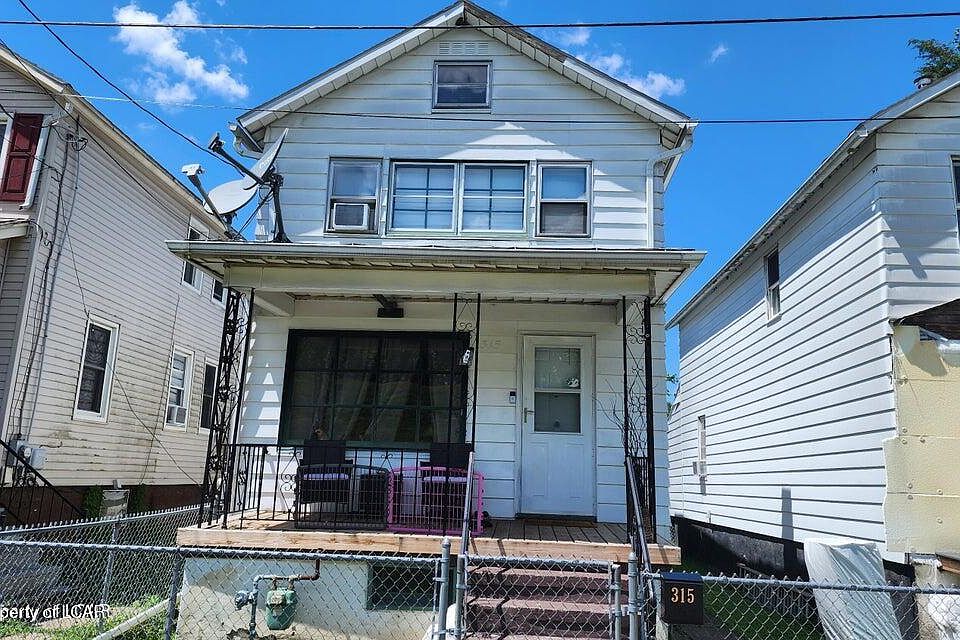 1st image of 315 E River St