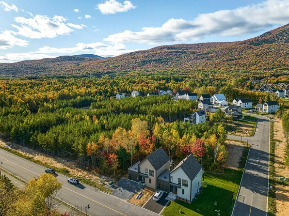 185 Rue De Laurore #Boraale, Beaupre, QC G0A 1E0