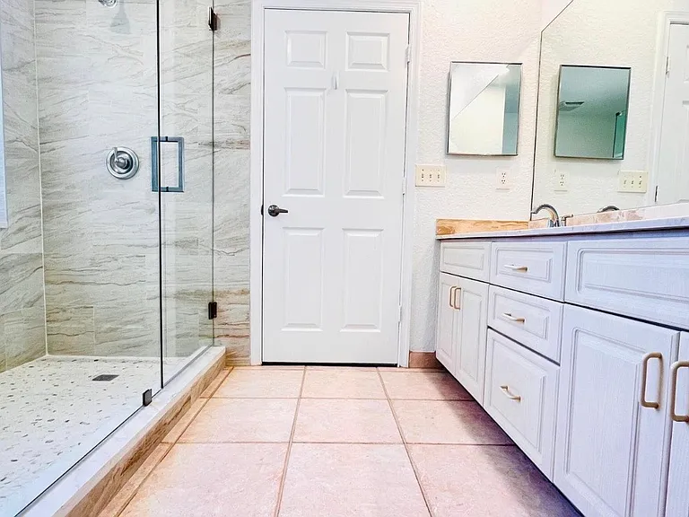 1436 Hawthorne Pl — Photo 15