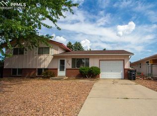 326 Kenwood Cir, Colorado Springs, CO 80910