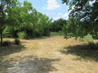 7142 County Road 1048, Celeste, TX 75423