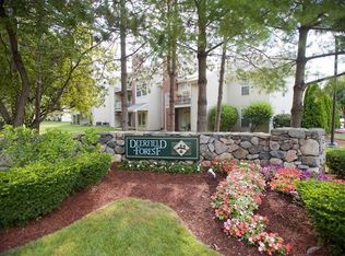 6 Walden Dr APT 7, Natick, MA 01760