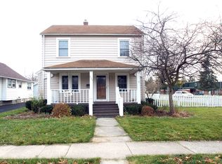 526 W Dudley St, Maumee, OH 43537