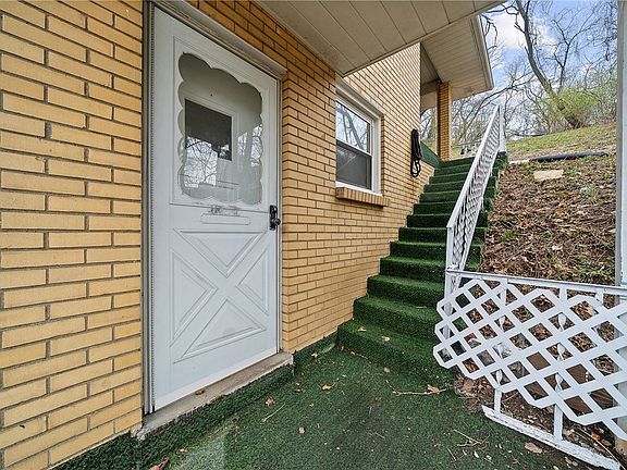 2nd image of 1353 Bower Hill Rd