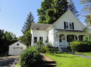 39 Spring St, North Brookfield, MA 01535