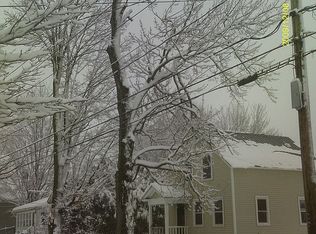 44 Edward St, Saint Albans, VT 05478