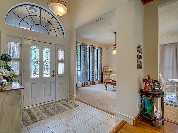 5th image of 203 Linda Ln