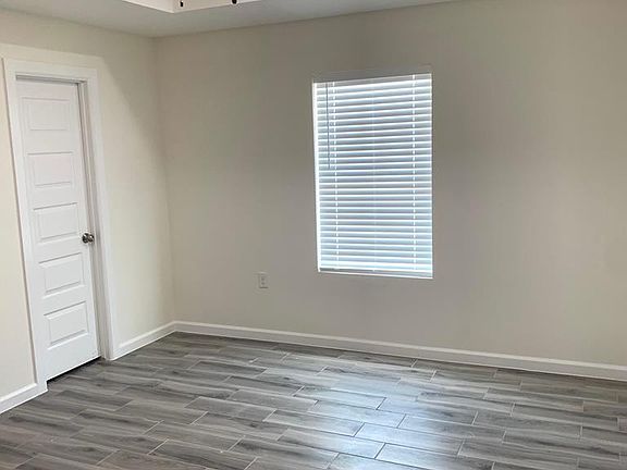 5th image of 1381 Daytona Beach Ct