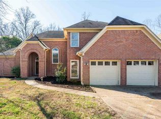 8853 Raspberry Ln, Cordova, TN 38016