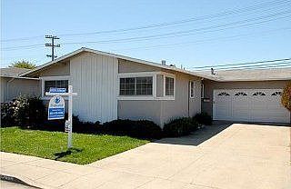 1st image of 2744 Hosmer St