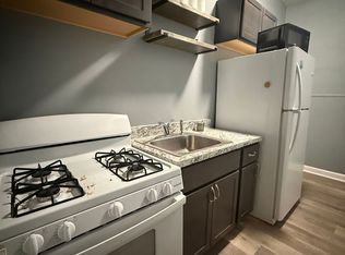 446 N Duke St #1F, Lancaster, PA 17602