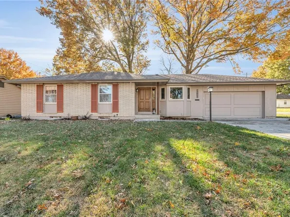13005 E 45th St S, Independence, MO 64055