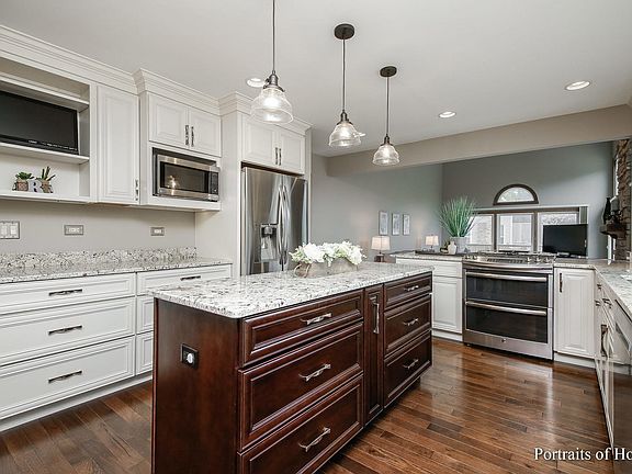 Remodeled 2016. Hickory Hardwood Flooring