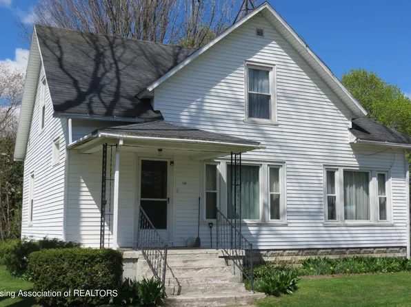 126 S 1st St, Elsie, MI 48831