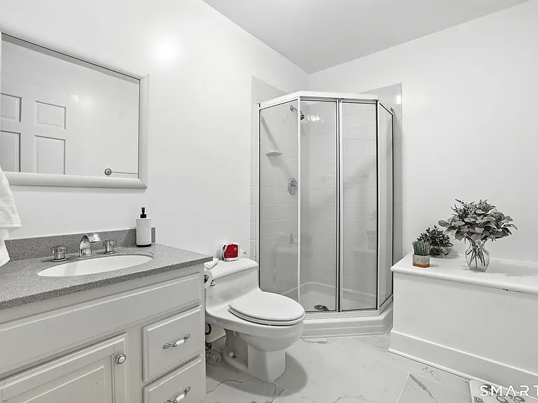 18 W Haviland Ln — Photo 17