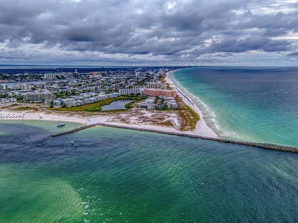 445 Gulf Shore Dr Unit 208, Destin, FL 32541