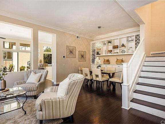 2nd image of 10934 Kimball Pl