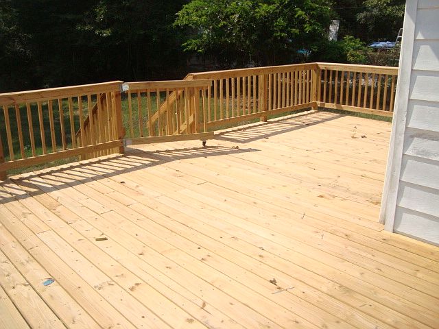BACK YARD DECK