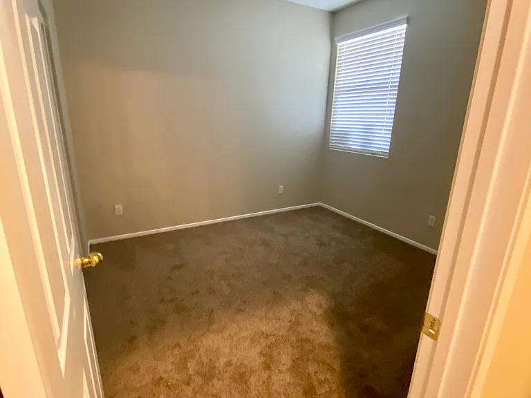 14470 Jeremiah St — Photo 6
