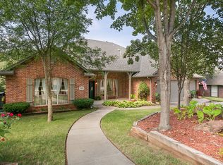 709 Fox Hill Dr, Edmond, OK 73034
