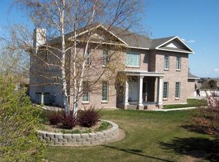 1147 Country Ridge Dr, Richland, WA 99352