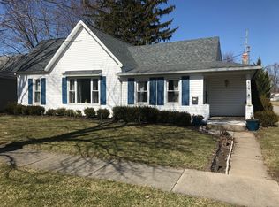 424 W Maple St, Deshler, OH 43516