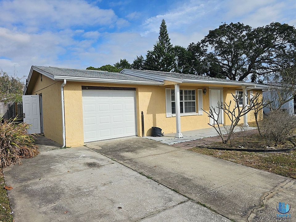1st image of 7825 Sagebrush Dr