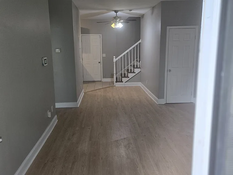 492 Pierce Ave NW — Photo 13