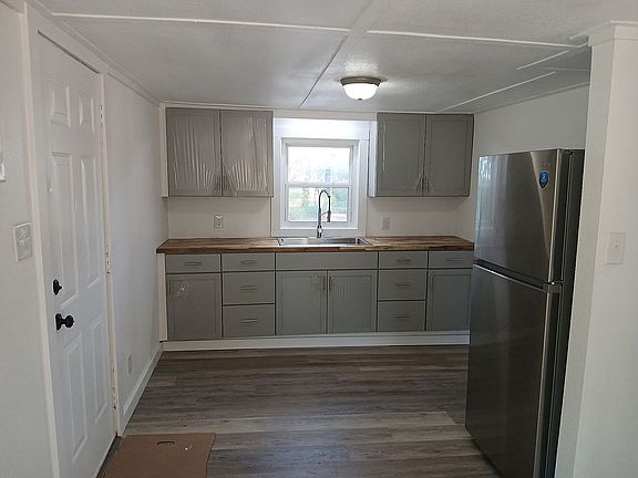 3rd image of 3027 Freedom Valley Rd