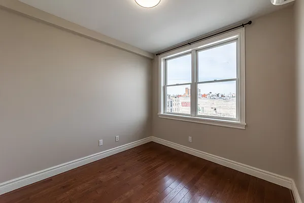 Rented by ATM Realty Service Inc | media 4