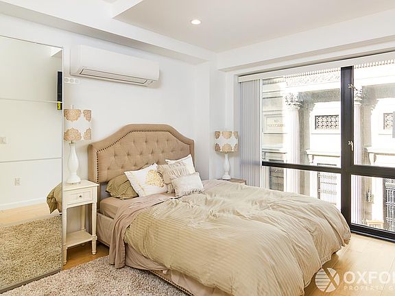 4th image of 227 Grand St #7F