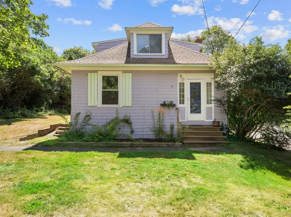 182 Short Beach Road, Branford, CT 06405