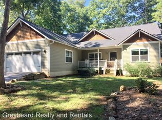 19 Woodbend Ln, Black Mountain, NC 28711