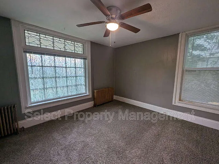 333 W Suttenfield St #1 — Photo 6