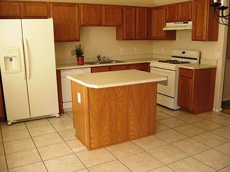 Spacious Kitchen