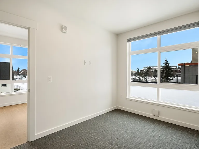 Grand 1 Bed Grand 1 Bed
