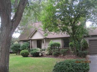 2798 Lauryl Dr, Commerce Township, MI 48382