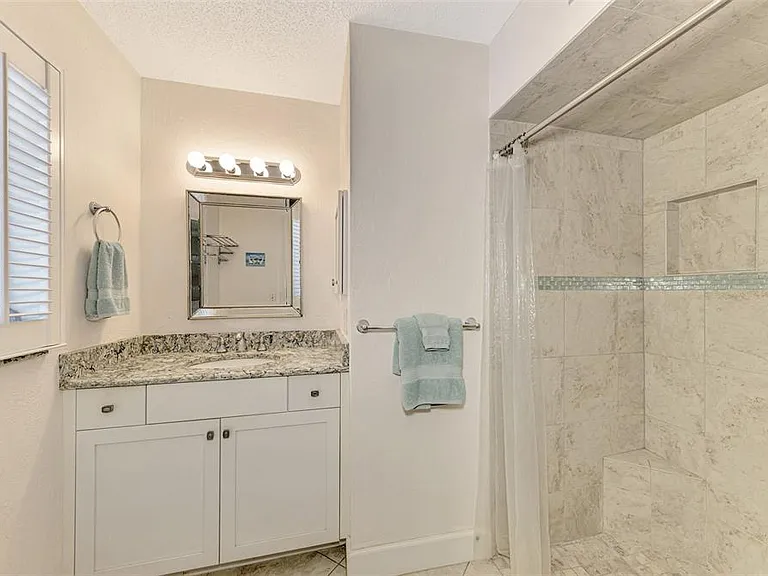 2643 Lear Rd — Photo 21