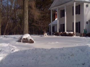 131 W Millstream Rd, Cream Ridge, NJ 08514