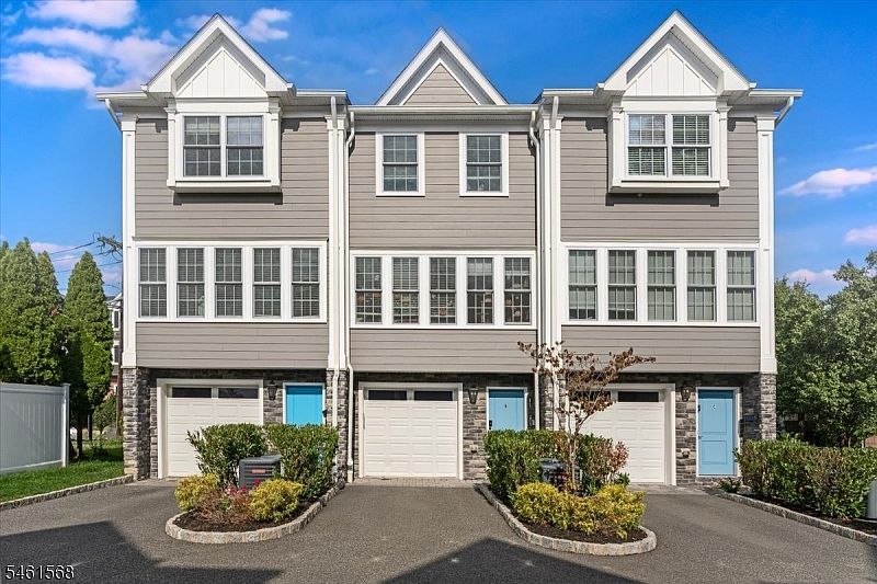 1st image of 112 Cacciola Pl #A