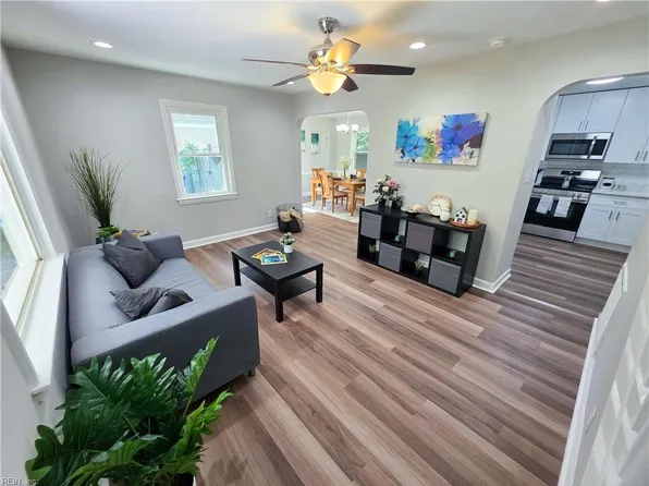 7703 Nesbitt Dr, Norfolk, VA 23505
