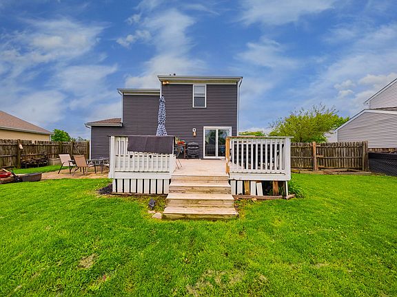 5th image of 6122 Parkglen Rd