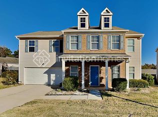 33 Forrest Park Ln, Dallas, GA 30157