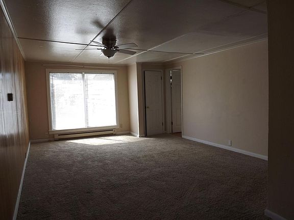 2nd image of 612 E Broadway Ave APT 2
